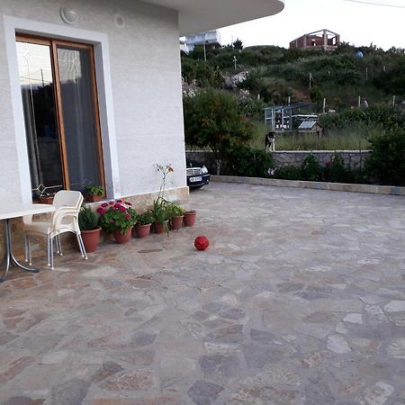 Guesthouse Emanuel Ksamil Exterior photo